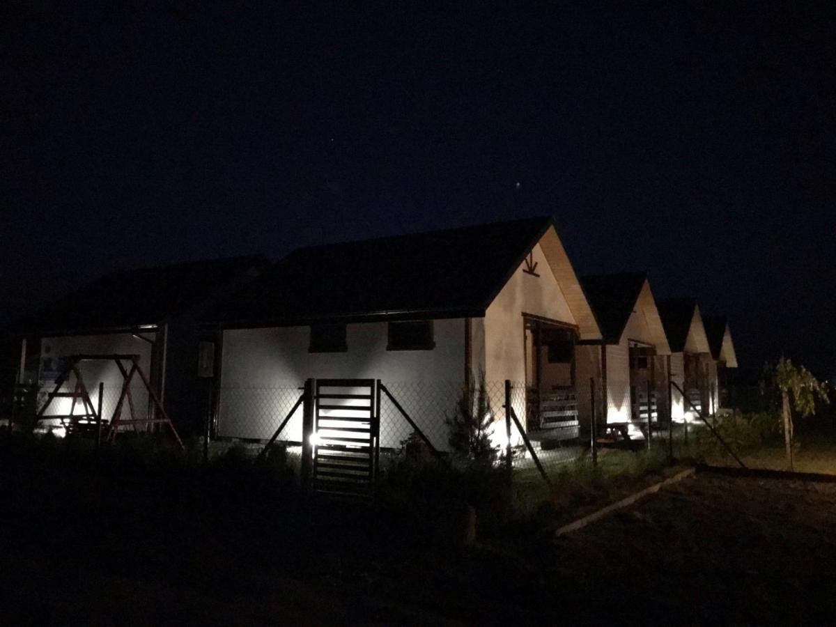 Domki Letniskowe Magnat 700M Od Morza! Rusinowo (Slawno) Exterior foto